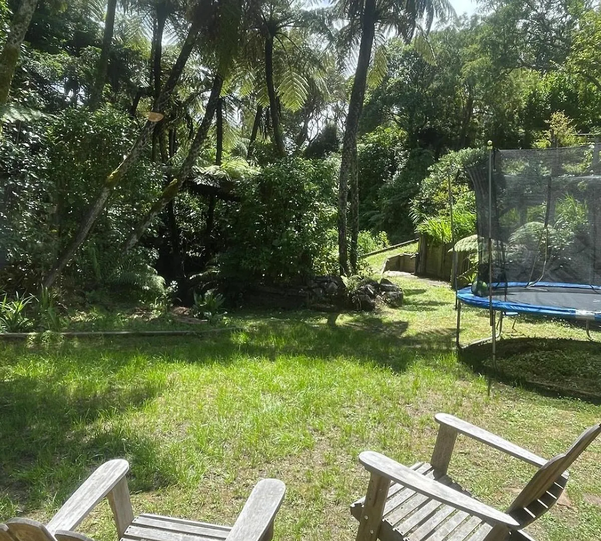 Appartamento Garden Flat In The Bush Wellington
